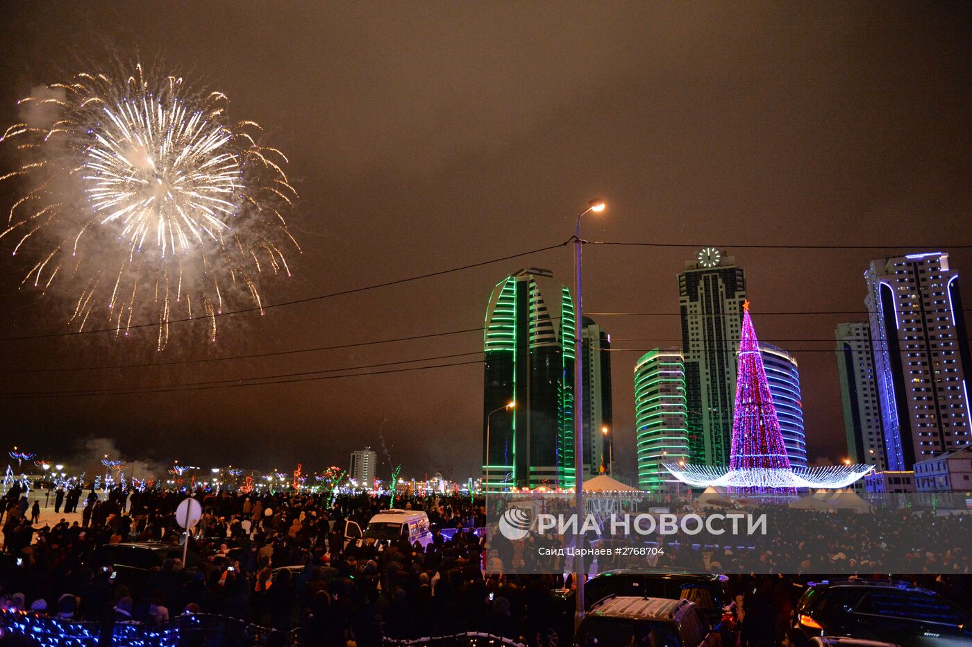 Празднование Нового года в городах России