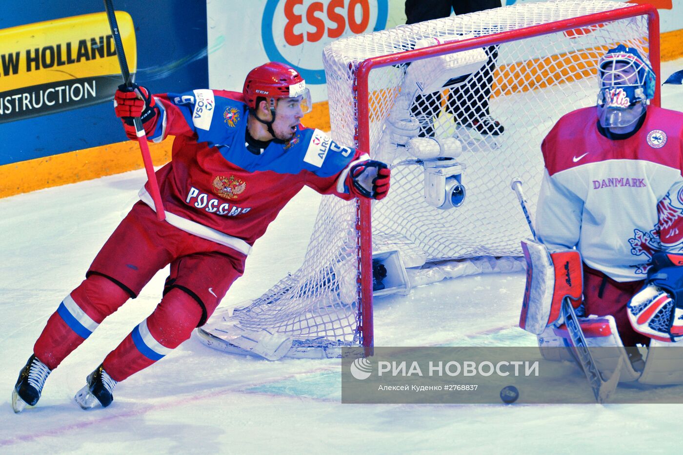 Хоккей. Молодежный чемпионат мира. Матч Россия - Дания