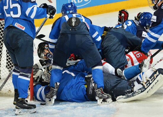 Хоккей. Молодежный чемпионат мира. Матч Финляндия - Канада