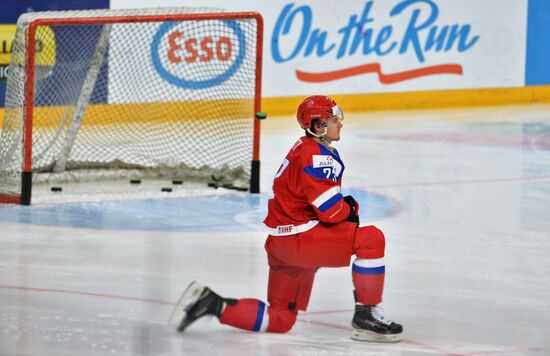 Хоккей. Молодежный чемпионат мира. Матч Россия - Финляндия