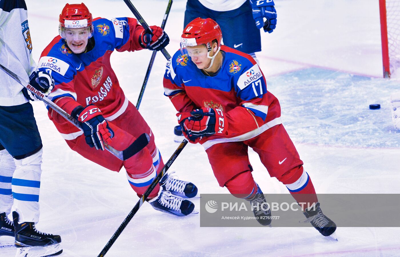 Хоккей. Молодежный чемпионат мира. Матч Россия - Финляндия