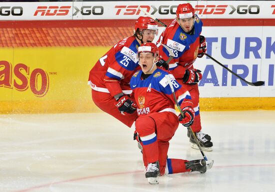 Хоккей. Молодежный чемпионат мира. Матч Россия - Финляндия