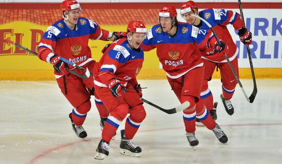 Хоккей. Молодежный чемпионат мира. Матч Россия - Финляндия