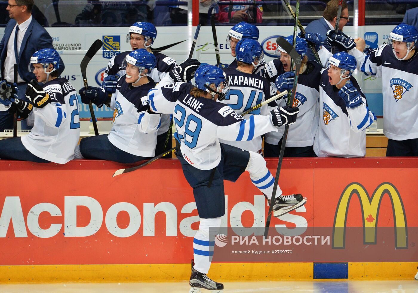 Хоккей. Молодежный чемпионат мира. Матч Россия - Финляндия