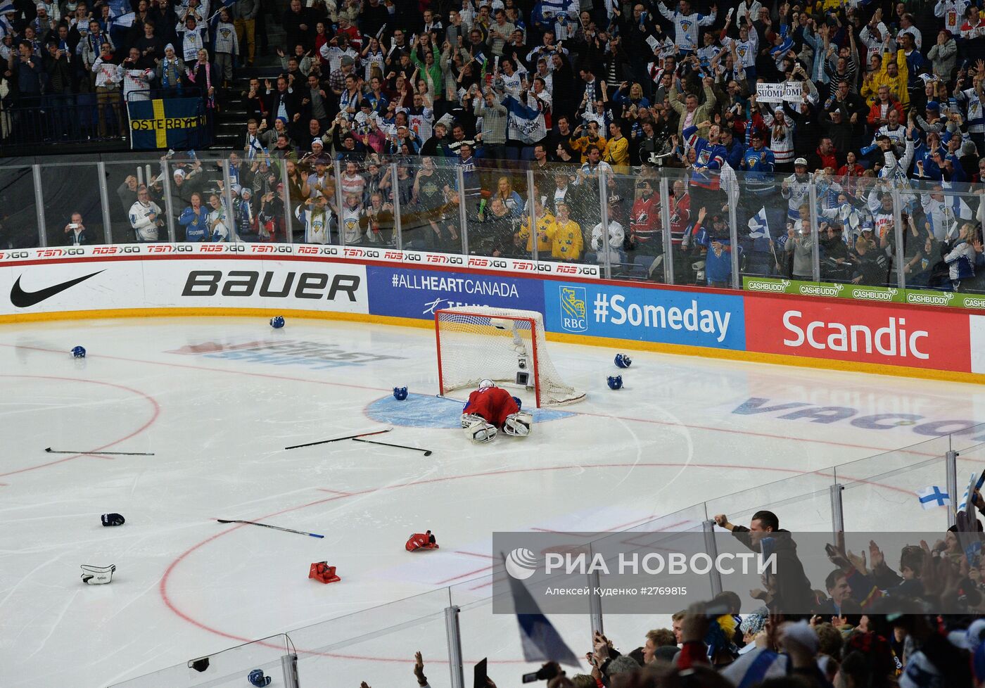 Хоккей. Молодежный чемпионат мира. Матч Россия - Финляндия