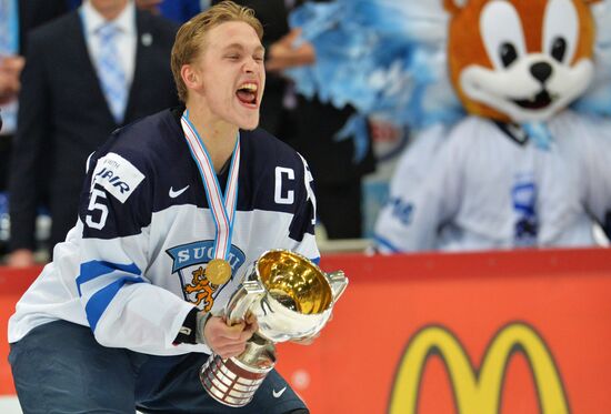 Хоккей. Молодежный чемпионат мира. Матч Россия - Финляндия