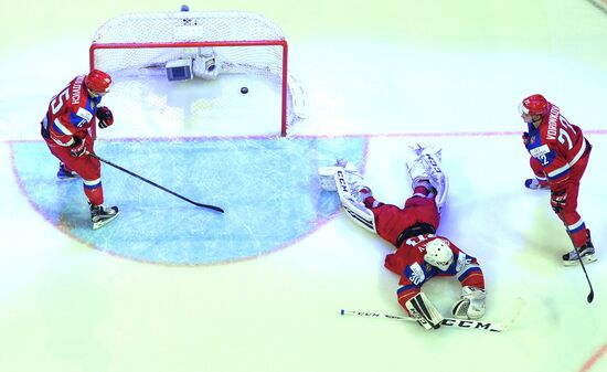 Хоккей. Молодежный чемпионат мира. Матч Россия - Финляндия