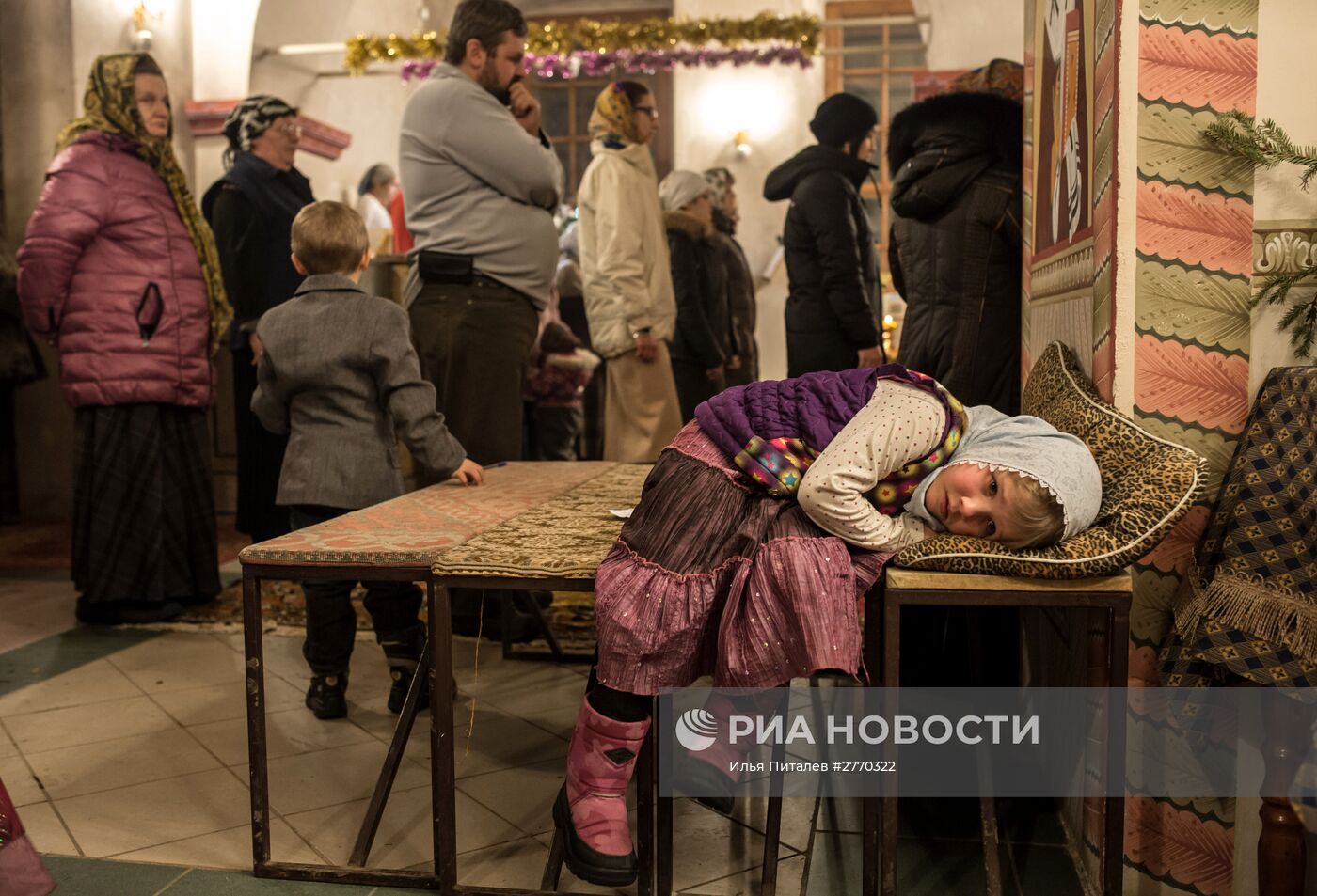 Рождественская служба в Храме Владимирской иконы Божьей Матери в селе Давыдово