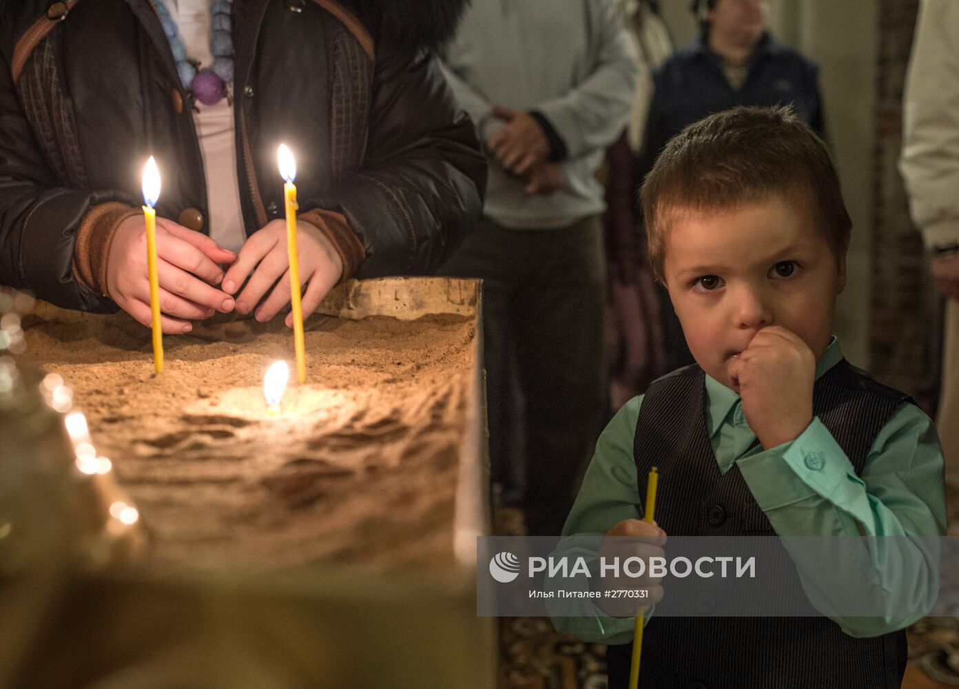 Рождественская служба в Храме Владимирской иконы Божьей Матери в селе Давыдово