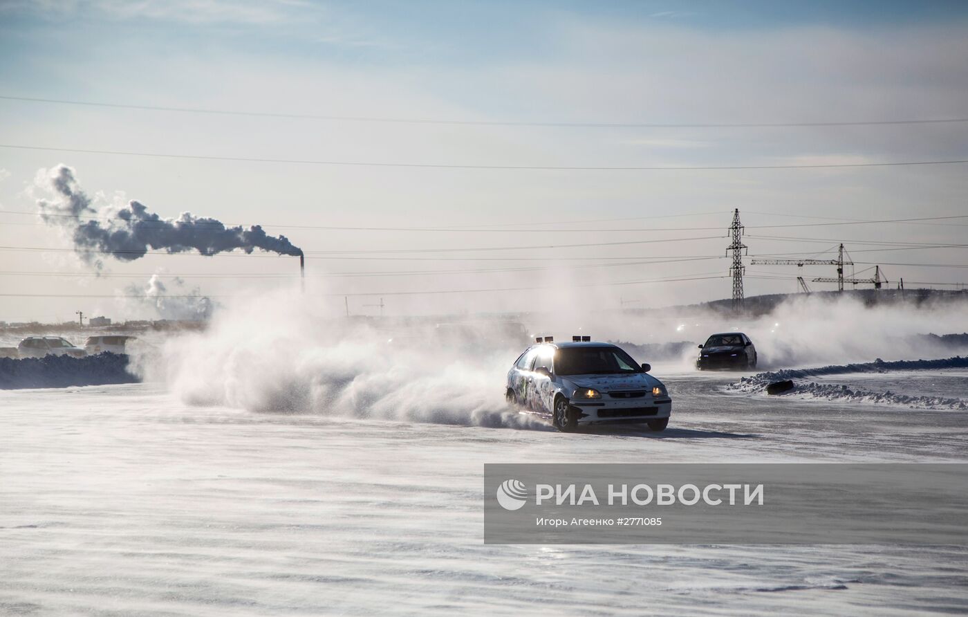 Чемпионат по ледовым автогонкам в Амурской области