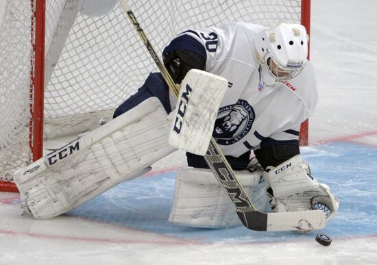 Хоккей. КХЛ. Матч СКА - "Медвешчак"