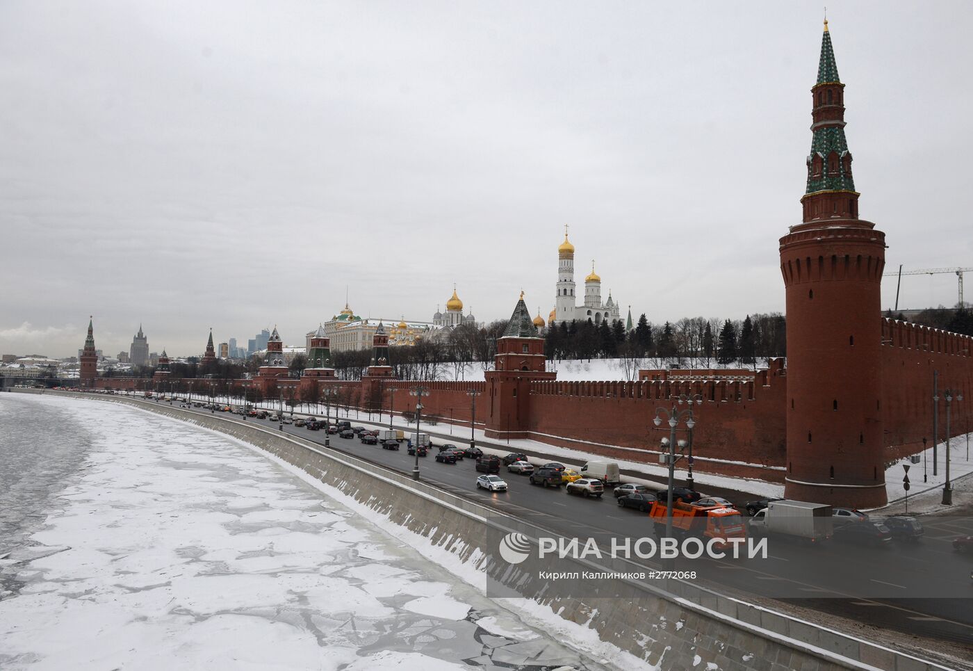 Виды Москвы и Кремля