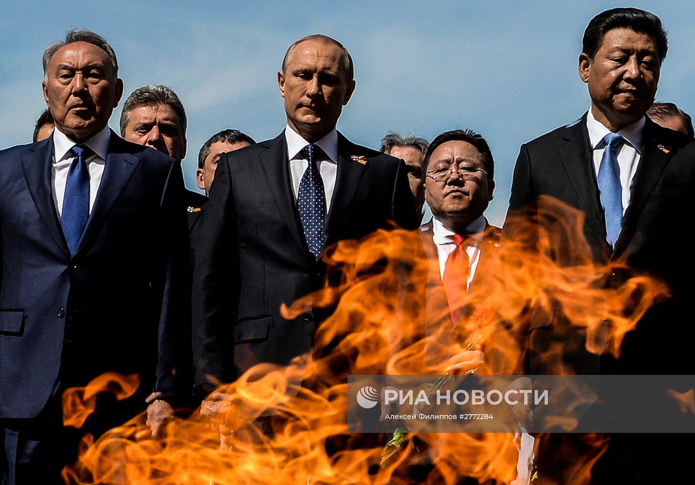 Церемония совместного возложения цветов к Могиле Неизвестного солдата