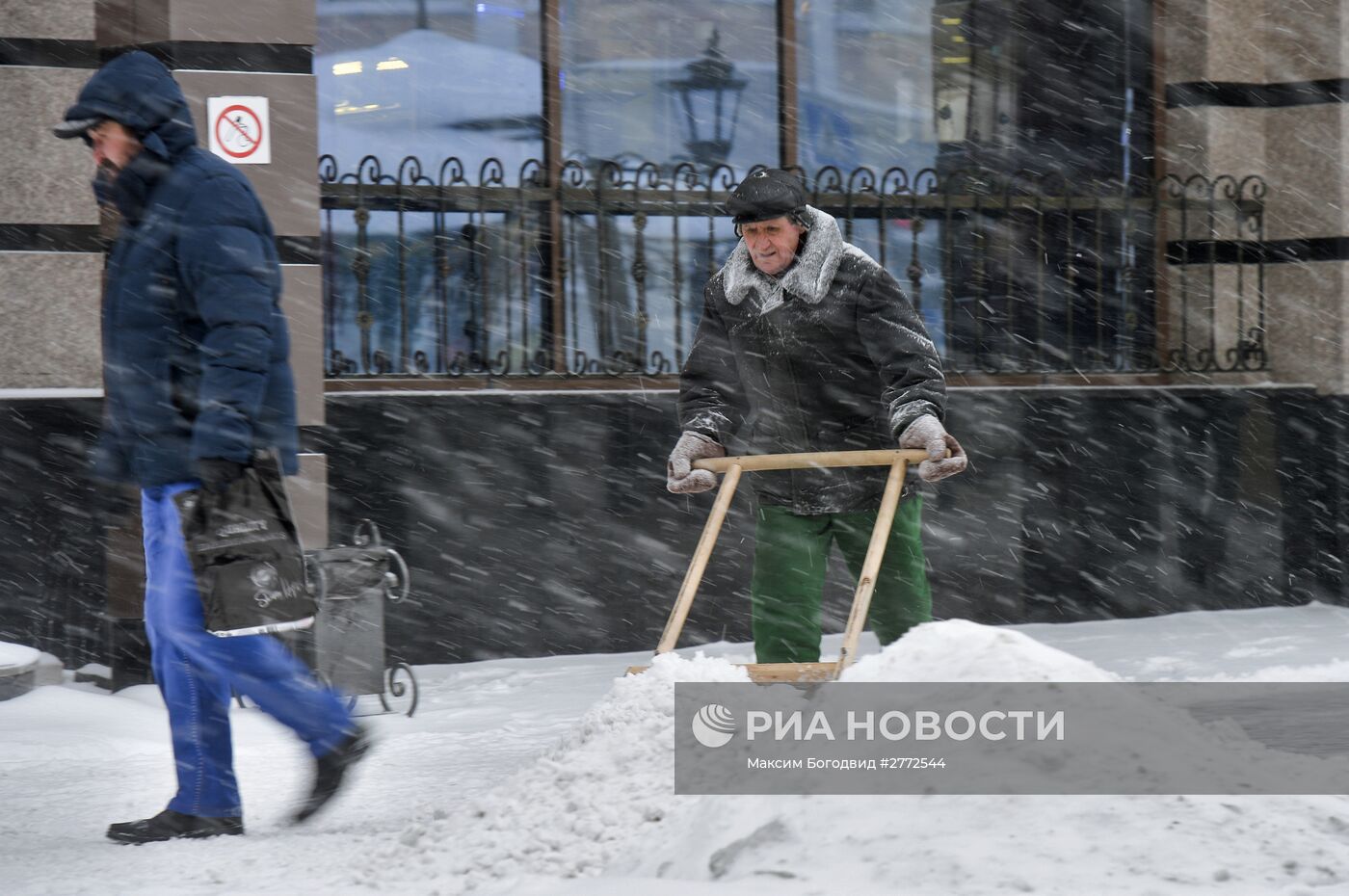 Уборка снега в Казани