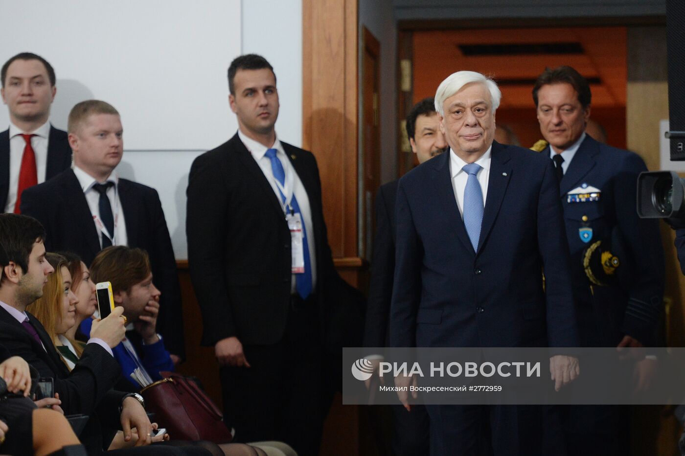 Гайдаровский форум 2016 "Россия и мир: взгляд в будущее". День второй