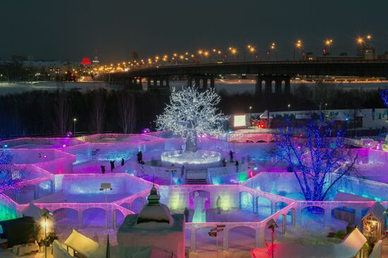 Ледовый городок "Беловодье" в Омске