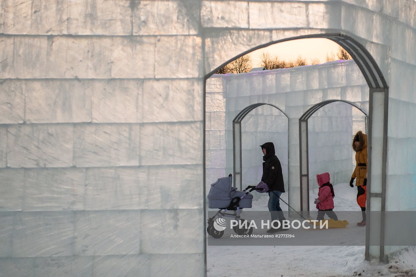 Ледовый городок "Беловодье" в Омске