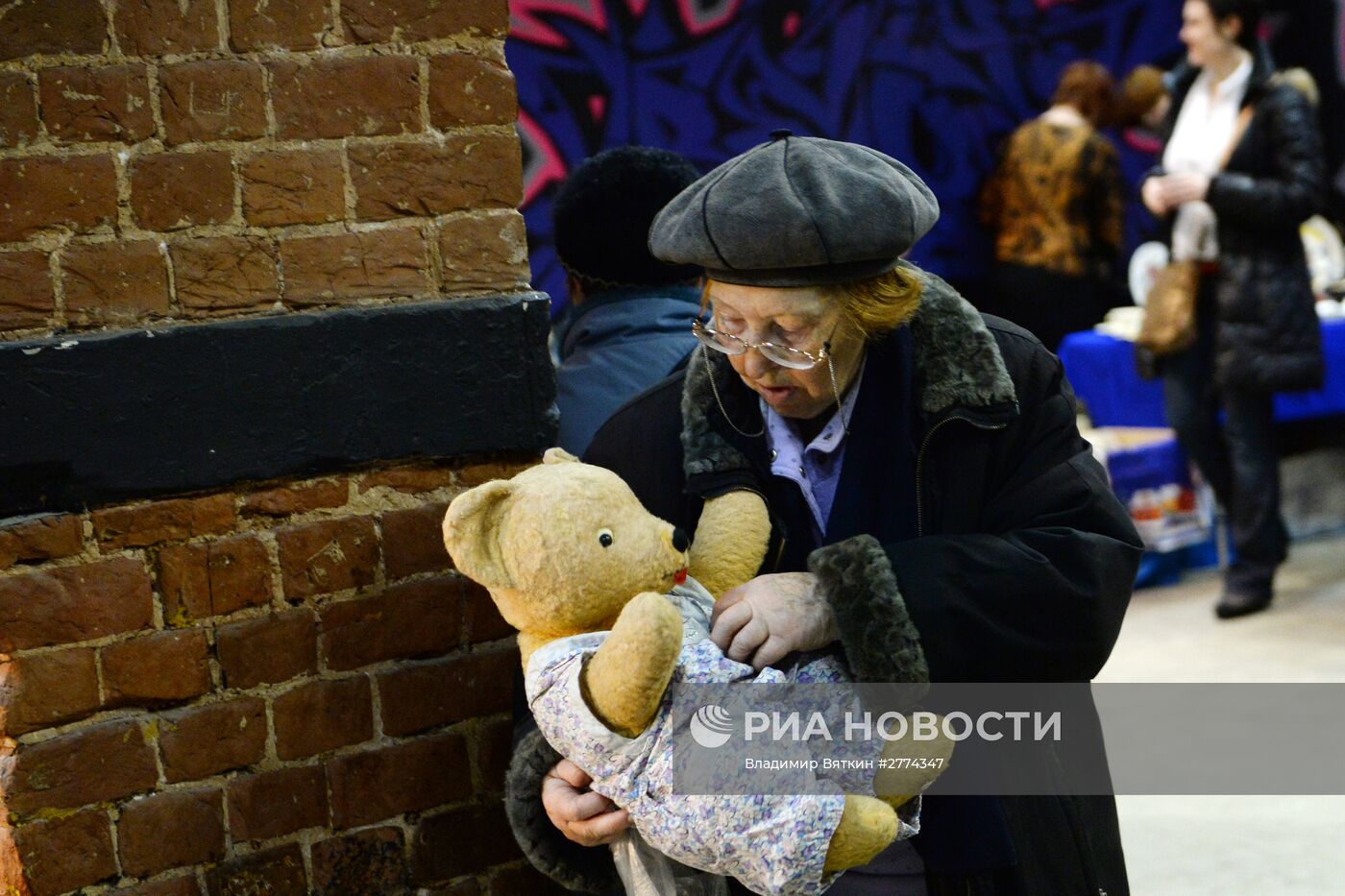Зимний городской блошиный рынок в Музее Москвы