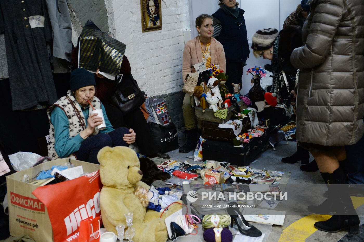 Зимний городской блошиный рынок в Музее Москвы