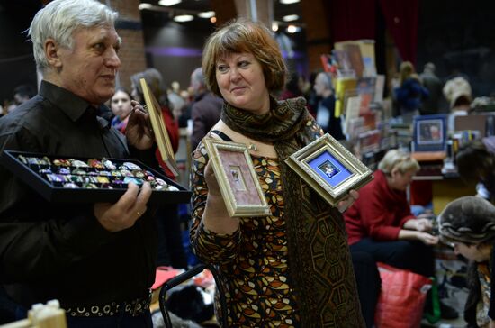 Зимний городской блошиный рынок в Музее Москвы