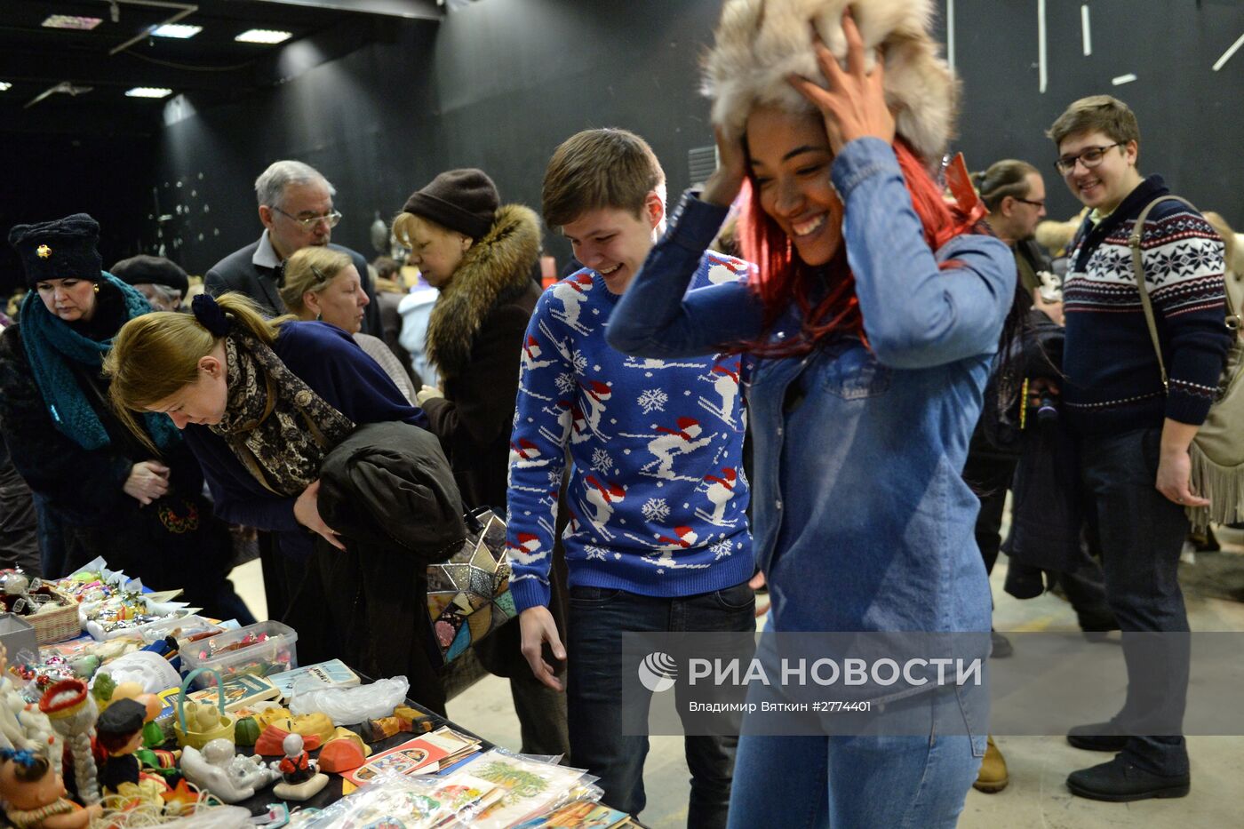 Зимний городской блошиный рынок в Музее Москвы