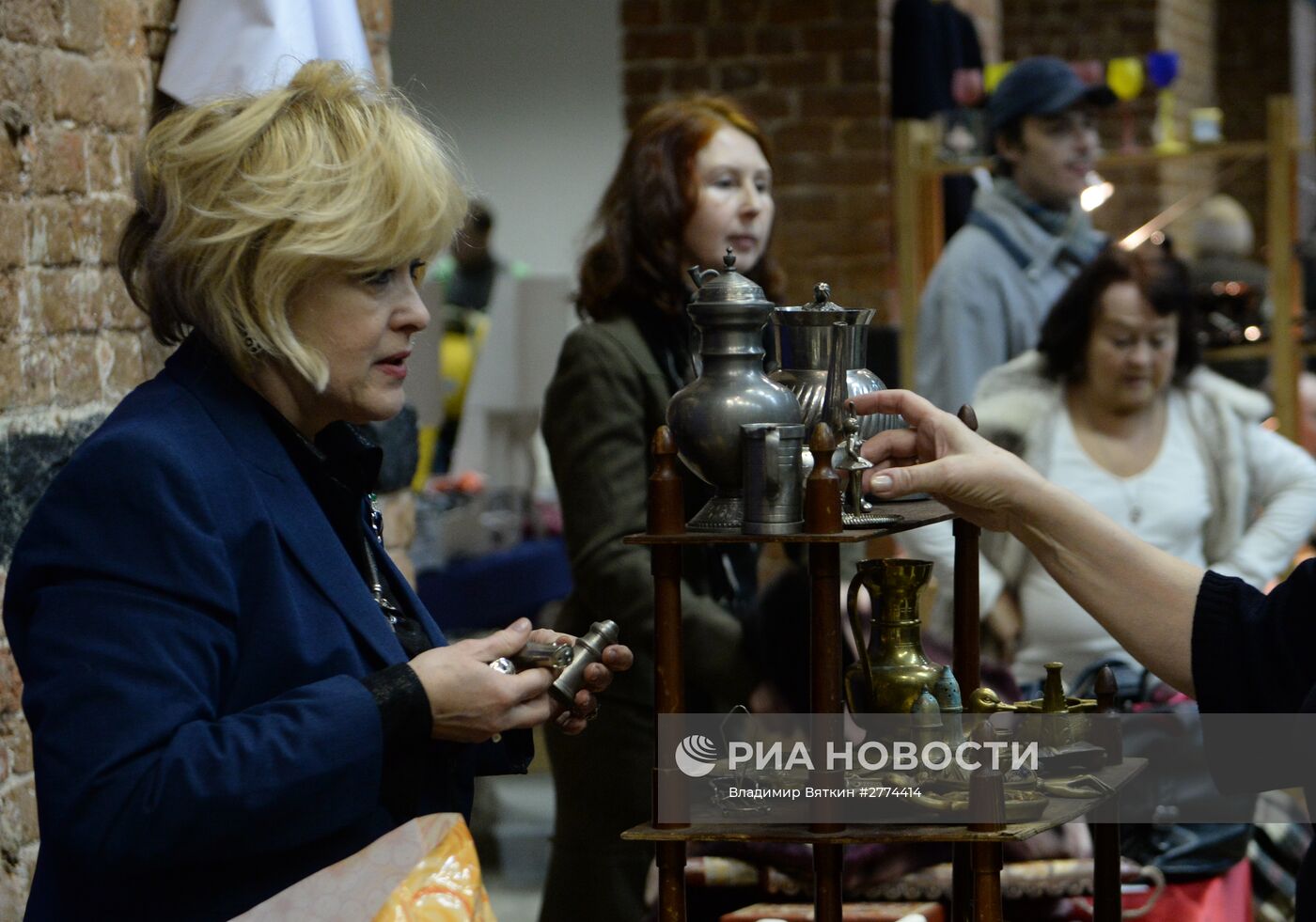 Зимний городской блошиный рынок в Музее Москвы