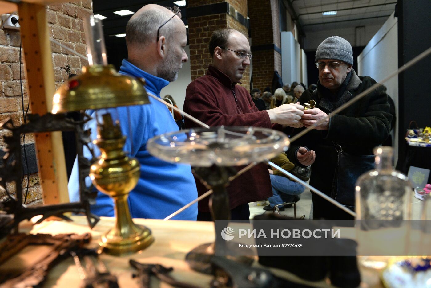 Зимний городской блошиный рынок в Музее Москвы