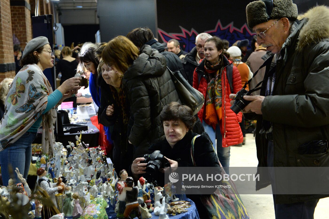 Зимний городской блошиный рынок в Музее Москвы