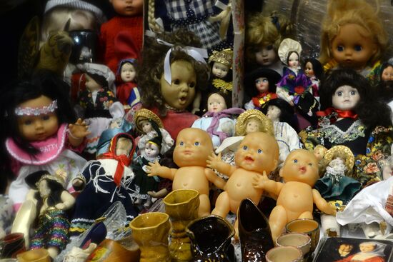 Зимний городской блошиный рынок в Музее Москвы