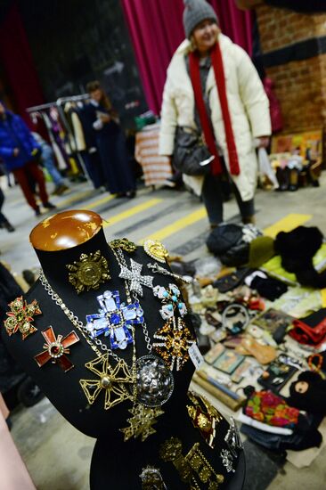 Зимний городской блошиный рынок в Музее Москвы