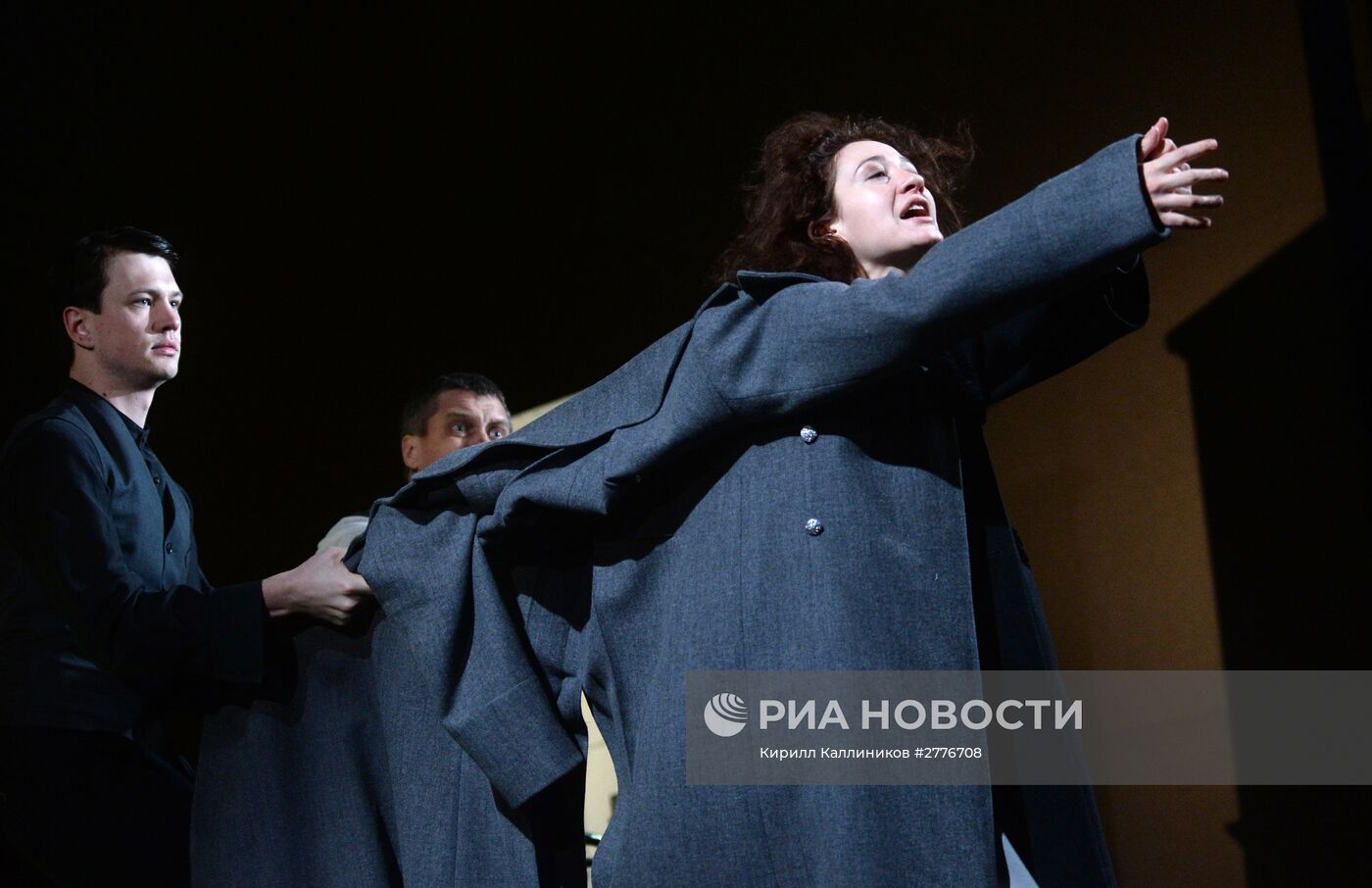 Предпремьерный показ спектакля "Русский роман" в Театре им.В.Маяковского