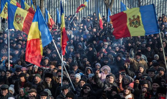 Акции протеста у здания Парламента в Кишиневе