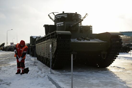 В Свердловской области по советским чертежам воссоздали танк Т-35