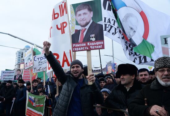 Митинг в поддержку Рамзана Кадырова в Грозном