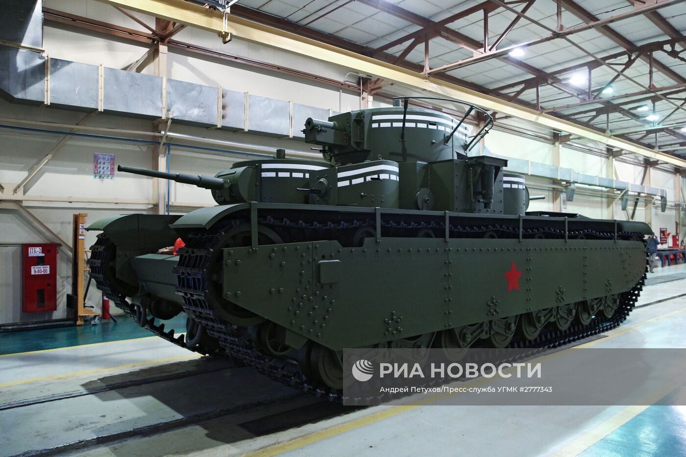 В Свердловской области по советским чертежам воссоздали танк Т-35