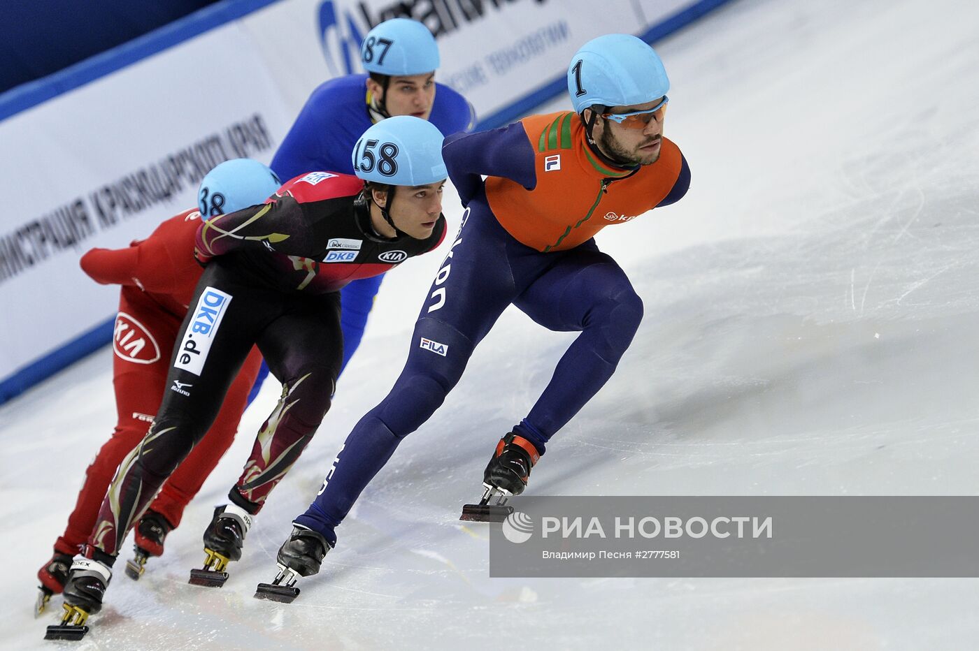 Шорт-трек. Чемпионат Европы. Первый день