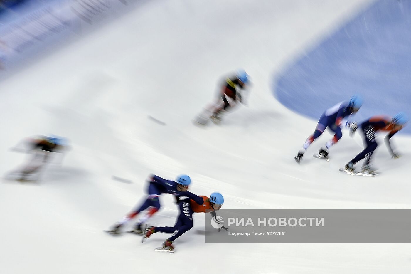 Шорт-трек. Чемпионат Европы. Первый день