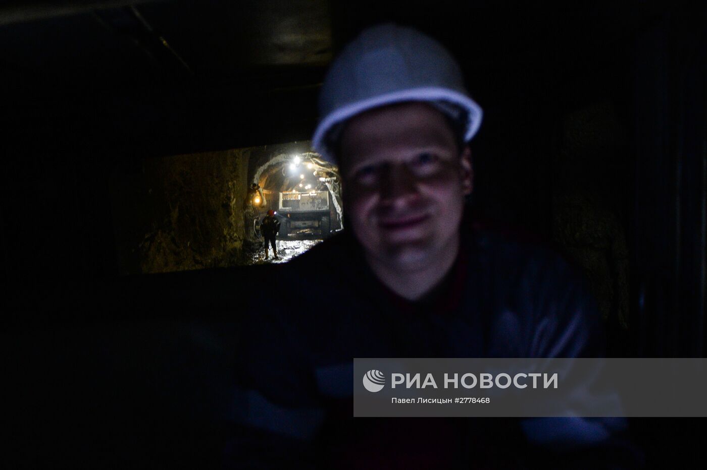 Добыча медной руды на месторождении АО "Сафьяновская медь" в Свердловской области