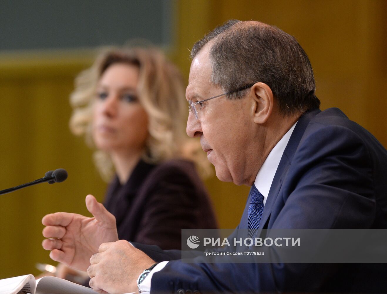 Пресс-конференция министра иностранных дел РФ С. Лаврова по итогам 2015 года