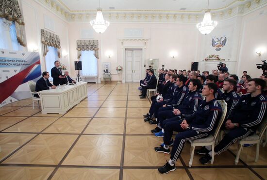В.Мутко встретился со сборной России по мини-футболу