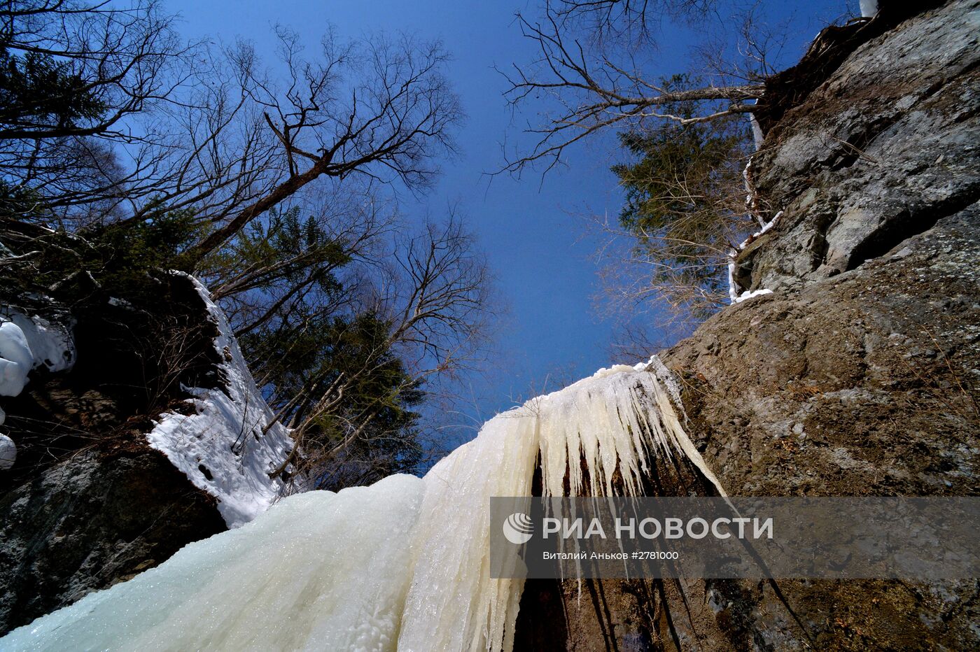 Кравцовский водопад "Сказка" в Хасанском районе Приморского края