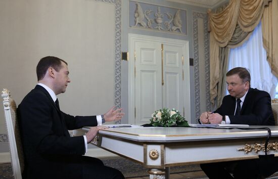 Премьер-министр РФ Д. Медведев встретился с премьер-министром Белоруссии А. Кобяковым