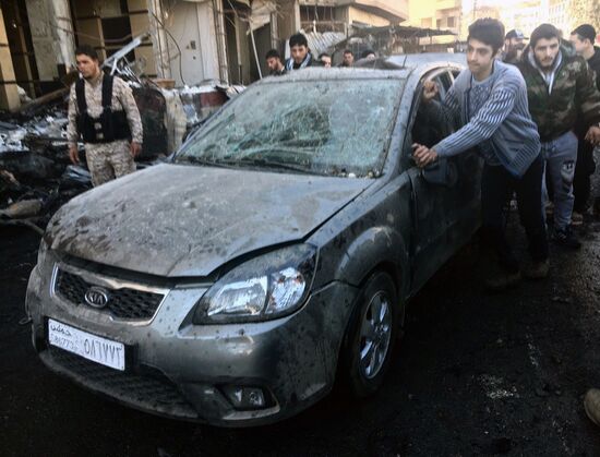 Последствия двойного теракта в шиитском квартале Саида Зайнаб в Дамаске