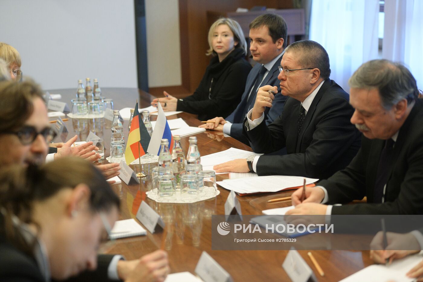 Встреча министра экономического развития РФ А. Улюкаева с премьер-министром Баварии Хорстом Зеехофером