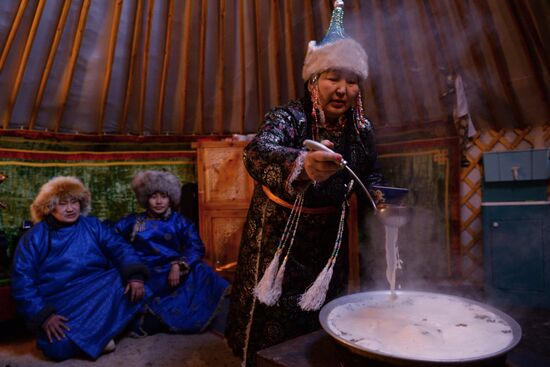 Зимние чабанские стоянки в Республике Тыва