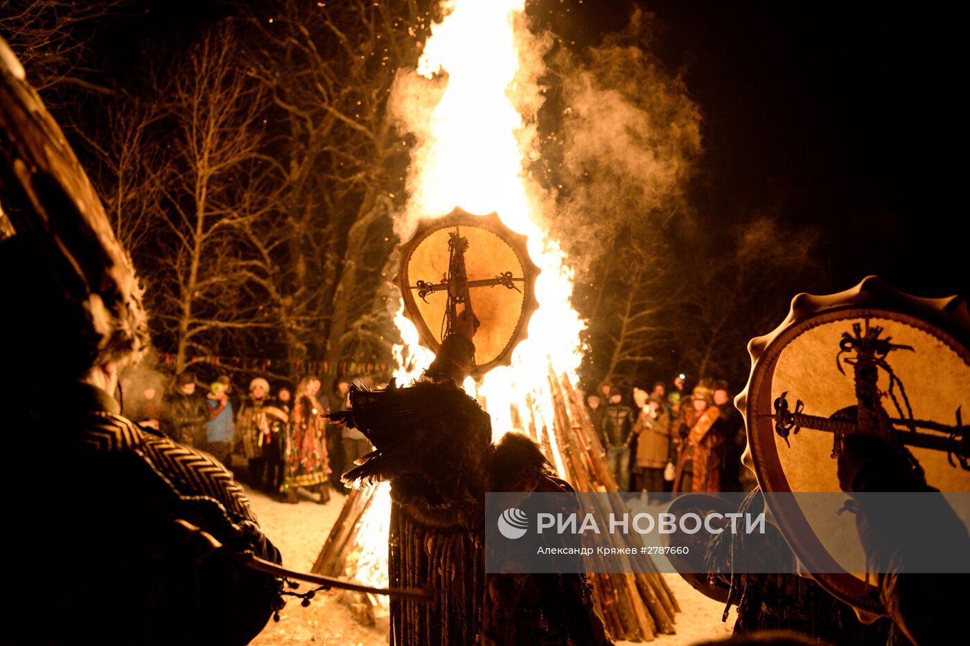 Шаманы встречают Шагаа в Тыве