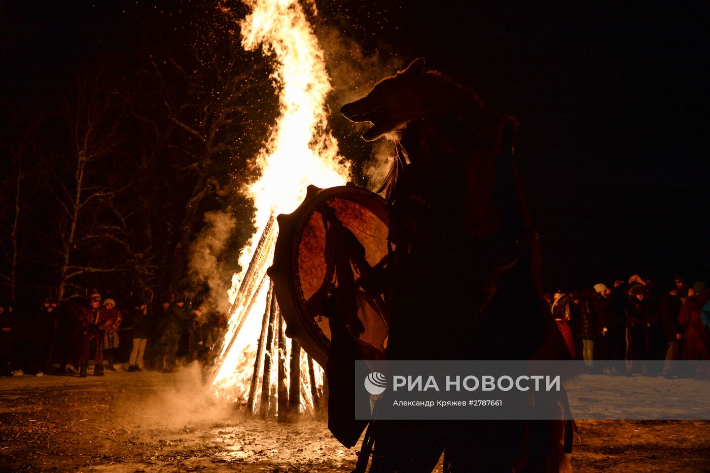 Шаманы встречают Шагаа в Тыве