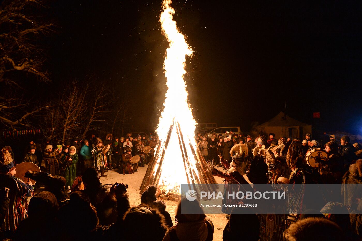 Шаманы встречают Шагаа в Тыве