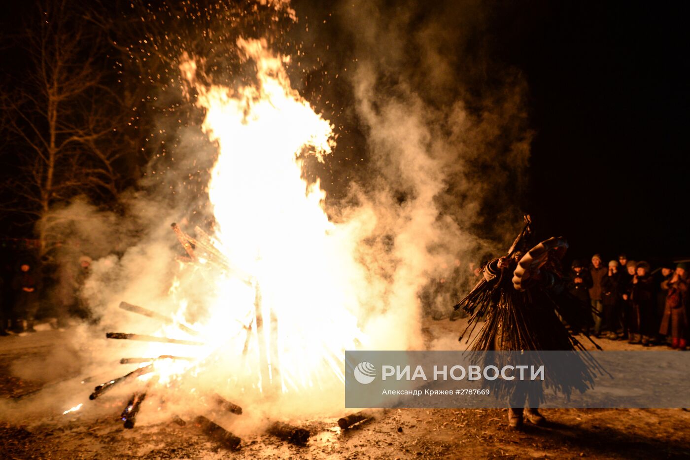 Шаманы встречают Шагаа в Тыве