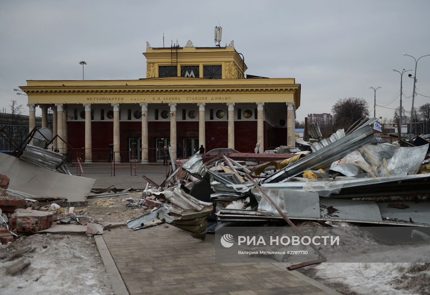 Снос незаконных построек в Москве